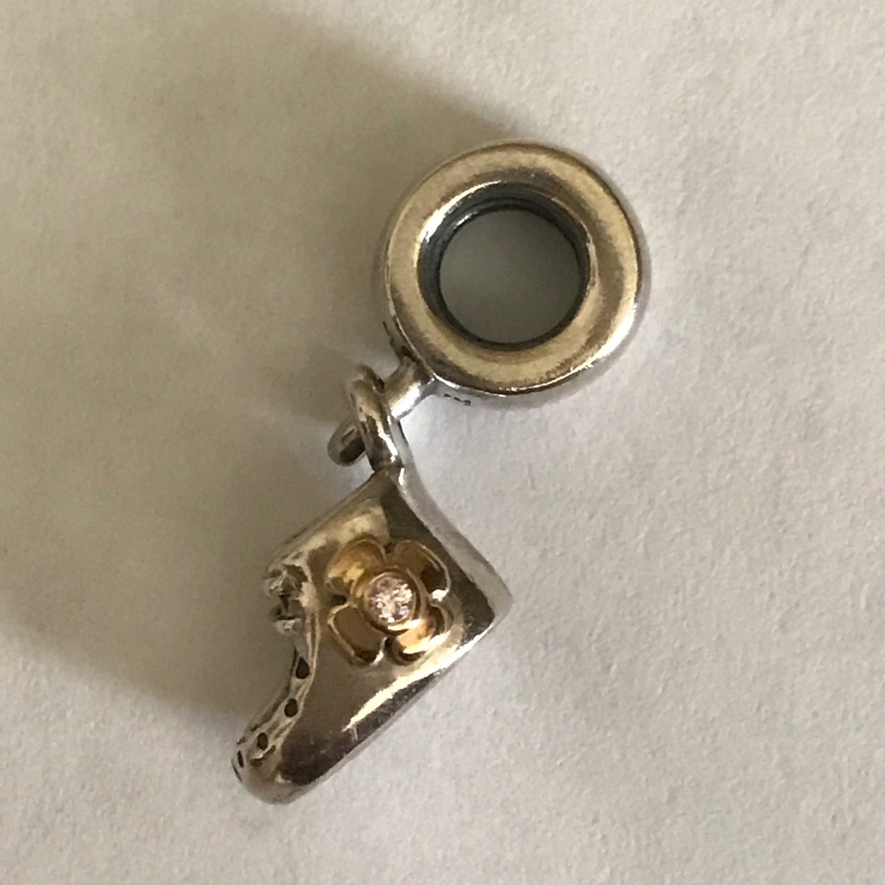Pandora baby shoe charm